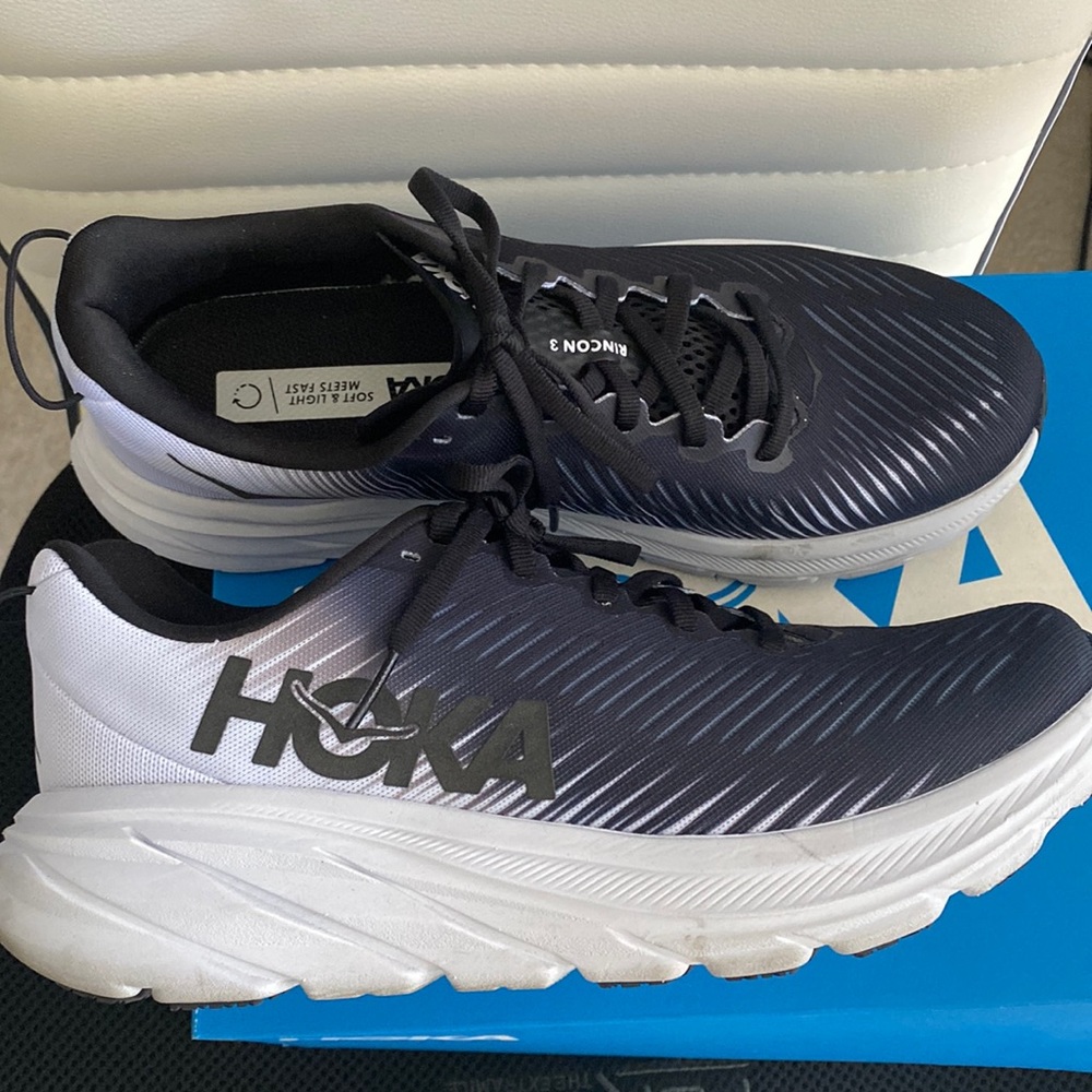 HOKA Ricon 3 Sneakers